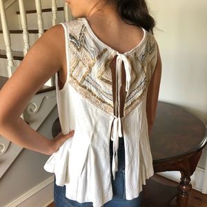 FINAL PRICE Free People embroidered top w/tieback.